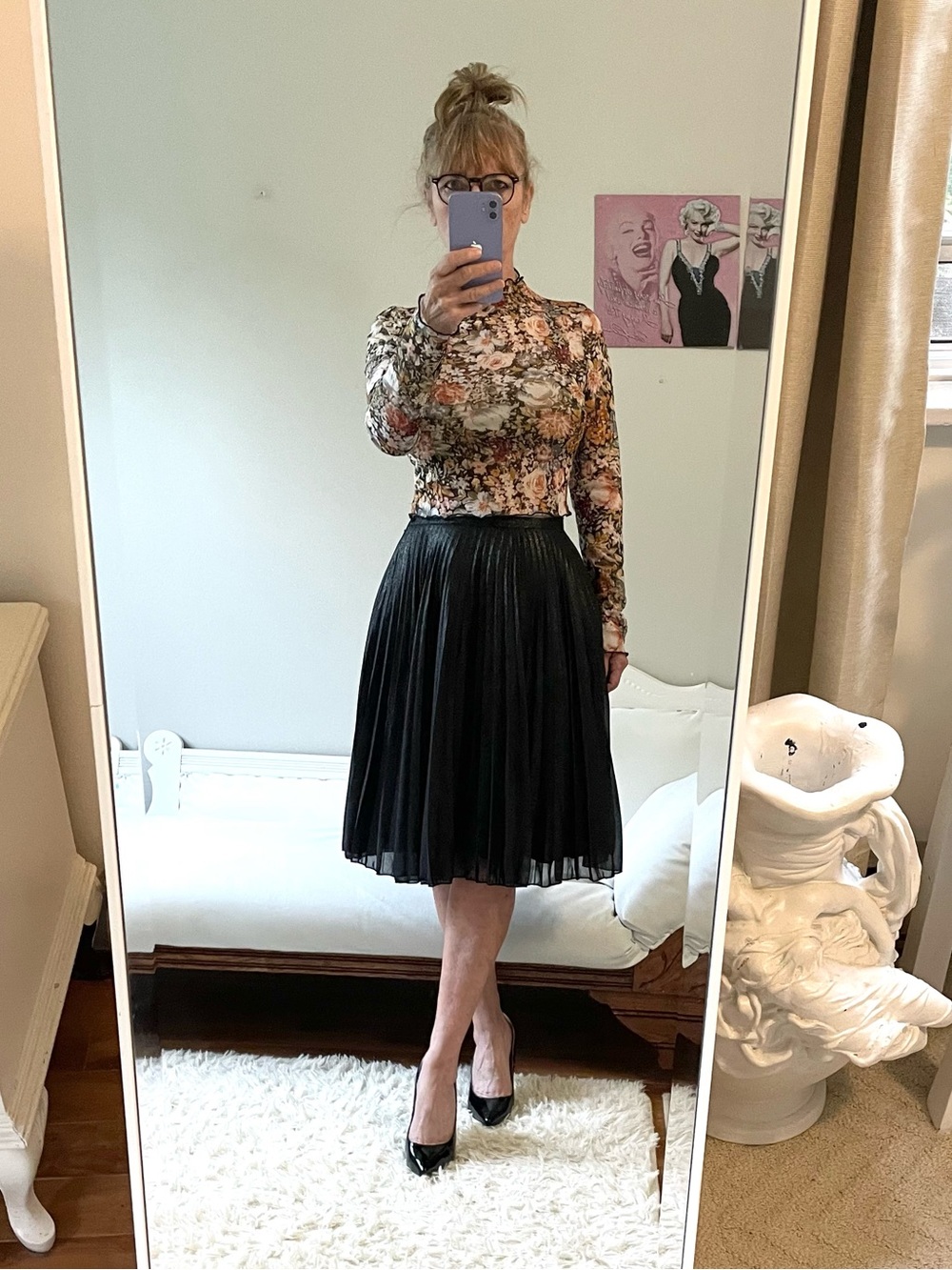 BLACK SHEER SHIMMER PLEATED SKIRT ZIPPER LINED METALLIC